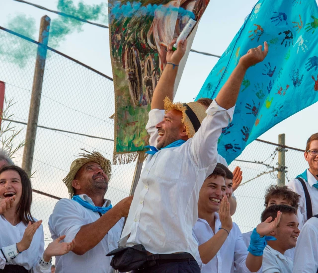 FOTO CAMPAGNA VINCITRICE